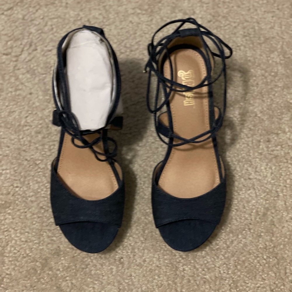 BRASH Denium Heel gladiator style Sandal - Picture 6 of 6